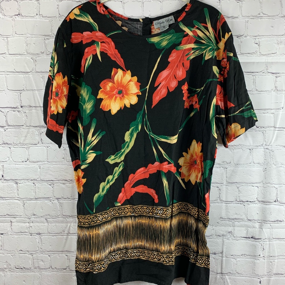 VINTAGE MARLA KIM Tunic Black with Tropical Print